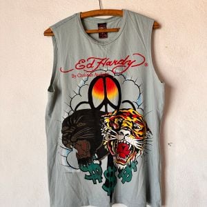 camiseta regata ed hard original 133224754?action_source=72701&ref=home_home&rsp=1&rspix=1