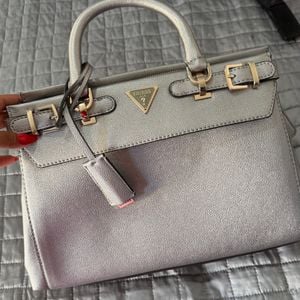 bolsa guess nova original 133183161?action_source=71545&ref=home_home&rsp=1&rspix=1
