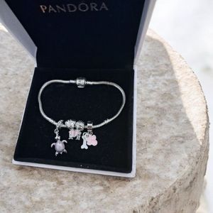 pulseira pandora 131604451?action_source=67326&ref=home_home&rsp=1&rspix=1