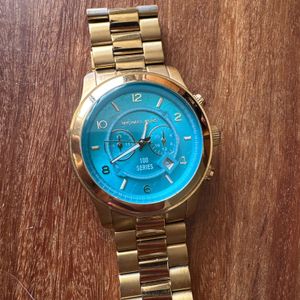 Azul Turquesa Relogio Michael Kors Dourado Fundo Azul RELÓGIO