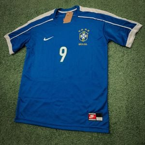 camisa brasil 1998 retro azul ronaldo 9 fotos reais nike e escudo bordados 137739107?action_source=69665&ref=home_home&rsp=1&rspix=1