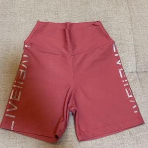 shorts de academia live 147777831?action_source=75018&ref=home_home&rsp=1&rspix=1