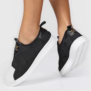 adidas gazelle silver green womens Tênis Adidas Superstar Branco/Prata – NewSkull main image 0