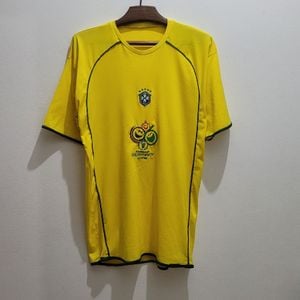 camiseta brasil copa 2006 alemanha raridade colecionador amarela vintage cbf 133712951?action_source=69665&ref=home_home&rsp=1&rspix=1