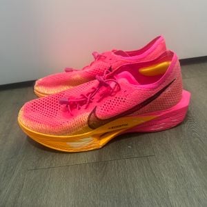 Nike Vaporfly 3 | Comprar Novos & Usados | Enjoei