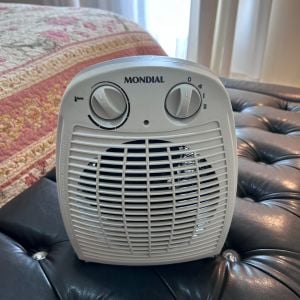 aquecedor de ar eletrico 131230152?action_source=67157&ref=home_home&rsp=1&rspix=1