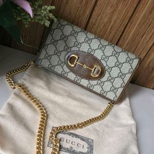 bolsa gucci monograma horsebit 145389294?action_source=73496&ref=home_home&rsp=1&rspix=1