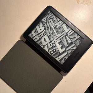 kindle 10 geracao preto 145022330?action_source=73064&ref=home_home&rsp=1&rspix=1