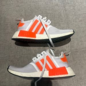 tenis adidas 137084431?action_source=68872&ref=home_home&rsp=1&rspix=1