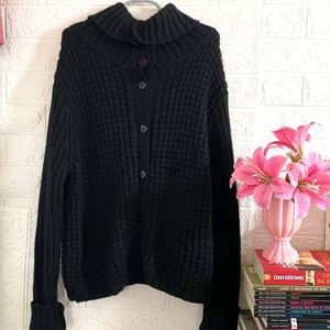 casaco feminino preto de lazinha 143950483?action_source=75013&ref=home_home&rsp=1&rspix=1