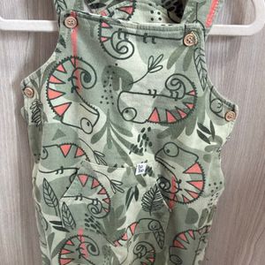 macacao tip top 2 anos com bolso na frente 136473023?action_source=70721&ref=home_home&rsp=1&rspix=1