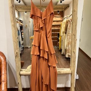 vestido crepe babados dress to 138351171?action_source=31319&ref=home_home&rsp=1&rspix=1