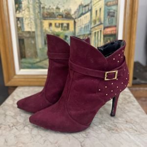 bota cano curto em camurca marsala marca vizzano tam 35 132265752?action_source=73163&ref=home_home&rsp=1&rspix=1