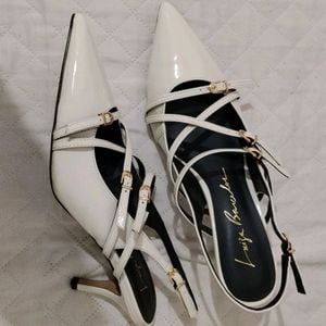 slingback luiza barcelos branco 38 142997131?action_source=72470&ref=home_home&rsp=1&rspix=1