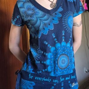 blusa whimsy azul desigual m 147102778?action_source=72470&ref=home_home&rsp=1&rspix=1
