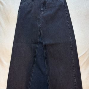 saia jeans nv preta 34 150727089?action_source=74549&ref=home_home&rsp=1&rspix=1