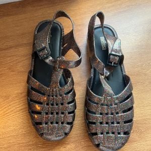 sandalia melissa possession multiglitter 144246596?action_source=76405&ref=home_home&rsp=1&rspix=1