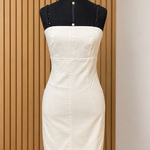 vestido animale branco alca com aplicacoes 36 151886989?action_source=74549&ref=home_home&rsp=1&rspix=1