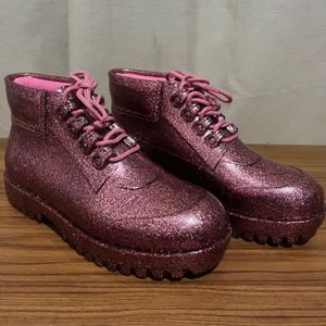 bota melissa ares rosa glitter 36 150850521?action_source=76405&ref=home_home&rsp=1&rspix=1