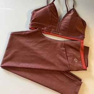 conjunto de academia corpo agil 150079608?action_source=75018&ref=home_home&rsp=1&rspix=1