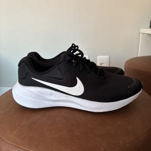 tenis nike revolution 7 preto 39 masculino 150837723?action_source=76035&ref=home_home&rsp=1&rspix=1