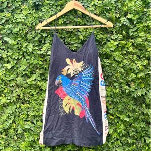 vestido farm chuva de verao arara azul tropical 134535982?action_source=67222&ref=home_home&rsp=1&rspix=1