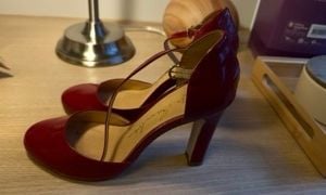scarpin vermelho vinho classico salto medio 142368329?action_source=70522&ref=home_home&rsp=1&rspix=1