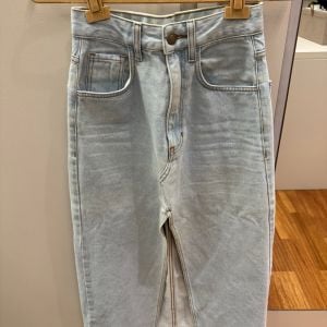 saia jeans bynv maira 147433702?action_source=74549&ref=home_home&rsp=1&rspix=1