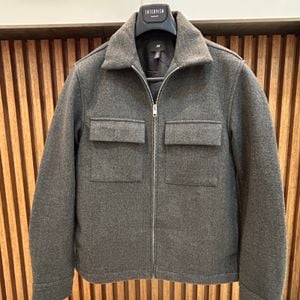 casaco masculino h amp m 135766279?action_source=67884&ref=home_home&rsp=1&rspix=1