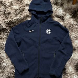 jaqueta nike tech fleece chelsea 145454171?action_source=73889&ref=home_home&rsp=1&rspix=1