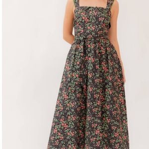 vestido vento dos morros uivantes p 132701956?action_source=66827&ref=home_home&rsp=1&rspix=1