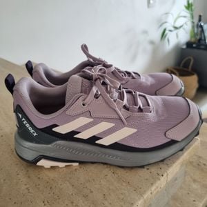 tenis adidas terrex roxo 36 151103781?action_source=76398&ref=home_home&rsp=1&rspix=1