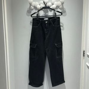 calca cargo preta linda 136046792?action_source=69599&ref=home_home&rsp=1&rspix=1