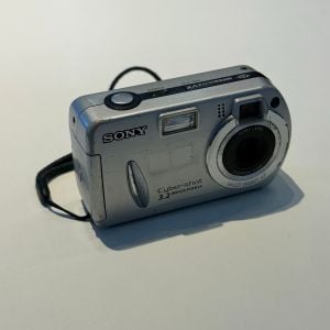 camera digital sony cybershot dsc p32 124747428?action_source=31319&ref=home_home&rsp=1&rspix=1