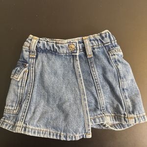 shorts saia zara jeans 12 a 18 meses 150150338?action_source=76035&ref=home_home&rsp=1&rspix=1