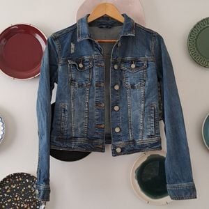 jaqueta jeans aeropostale original feminina tamanho p 107708233?action_source=70688&ref=home_home&rsp=1&rspix=1