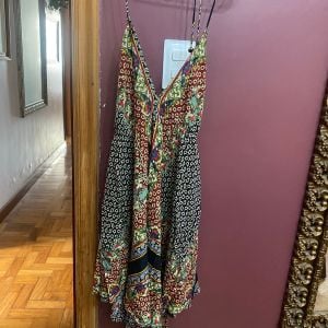 vestido lenco farm 131583159?action_source=67222&ref=home_home&rsp=1&rspix=1