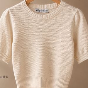 cropped zara p creme 150232467?action_source=76396&ref=home_home&rsp=1&rspix=1