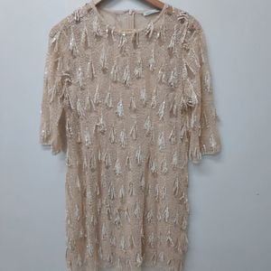 vestido zara 137533602?action_source=68872&ref=home_home&rsp=1&rspix=1