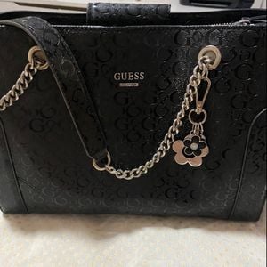 bolsa guess luxo 113402320?action_source=70655&ref=home_home&rsp=1&rspix=1