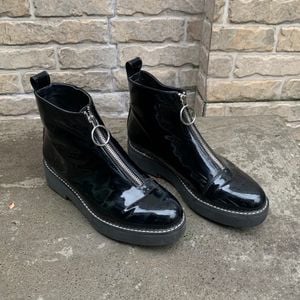 bota zara verniz preta 35 36 144808048?action_source=72767&ref=home_home&rsp=1&rspix=1