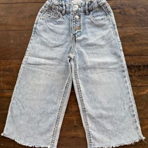 calca jeans infantil zara 2 3 anos 147982372?action_source=72470&ref=home_home&rsp=1&rspix=1