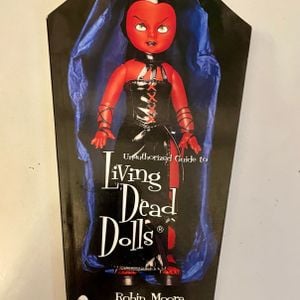 Living Dead Doll | enjoei