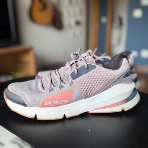 tenis under armour forge rc 43 148058266?action_source=76398&ref=home_home&rsp=1&rspix=1