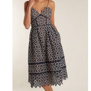 vestido midi de renda azaelea self portrait vendido por raissa brand tamanho p 36 festa casamento 130628810?action_source=66827&ref=home_home&rsp=1&rspix=1