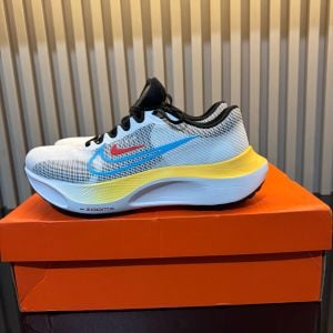 tenis nike zoom fly feminino branco 138934794?action_source=31946&ref=home_home&rsp=1&rspix=1
