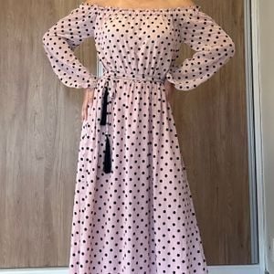 vestido de poa adriana restrum 126678322?action_source=64649&ref=home_home&rsp=1&rspix=1