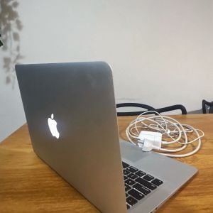 macbook air 13 polegadas 2014 146534264?action_source=72470&ref=home_home&rsp=1&rspix=1