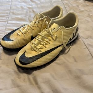 chuteira nike air mercurial society 44 150348557?action_source=67222&ref=home_home&rsp=1&rspix=1