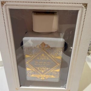 perfume bade e al oud honor amp glory lattafa 133095074?action_source=66827&ref=home_home&rsp=1&rspix=1